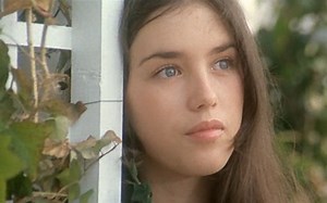 阿佳妮 Faustine et le bel été (1972) 福斯汀与美丽的夏天 剪辑2