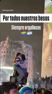 Argentinan Lesbian Girls Kissing In Public💋👩🏼‍🤝‍👩🏾💜🇦🇷 #GirlsLoveGirls #Kissingboth #LGBTQ #Love #WLW