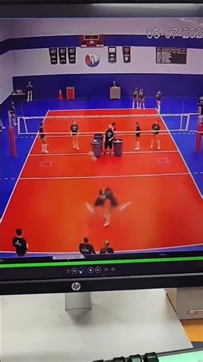 THIS WAS THEIR WORST TRAINING😂 #gym (@volley.highlights)