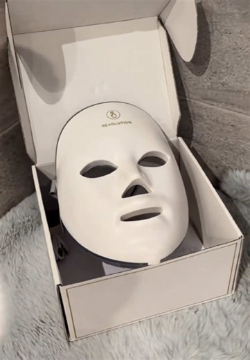 Triple Discount on Revolution Pro Miracle Face Mask