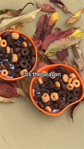 Toucan Sam asked me to make him a fall treat. Cocoa Loops + orange Froot Loops cereal does the trick