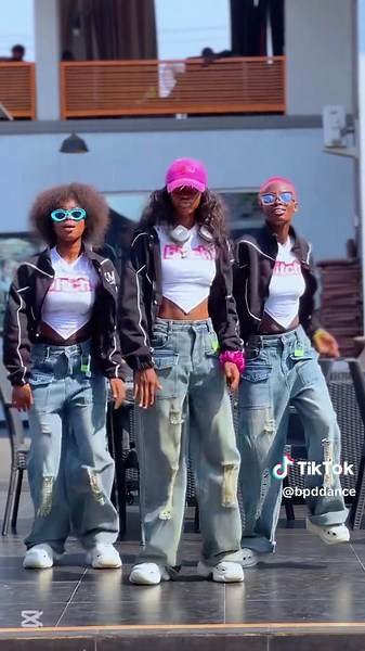 Dance Videos by Sisters: Celebrating Hip Hop Moves