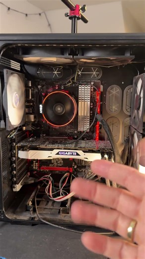 Ich habe mir nicht einen, sondern ZWEI identische PCs gekauft👌🏻 #gaming #pc #pcbuild