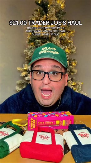 48K views · 376 reactions | $21.00 @traderjoes haul ️ LMK if you go get yourself a micro mini tote bag now 藍 . . . #traderjoes #traderjoeshaul #traderjoesfinds | Rob Pepp | Facebook