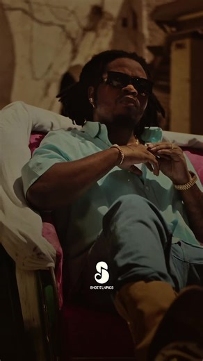 Olamide Feat Russ -HELLO HABIBI (Lyrics) #hellohabibi #olamide #lyricsvideo #videolyrics #fyp