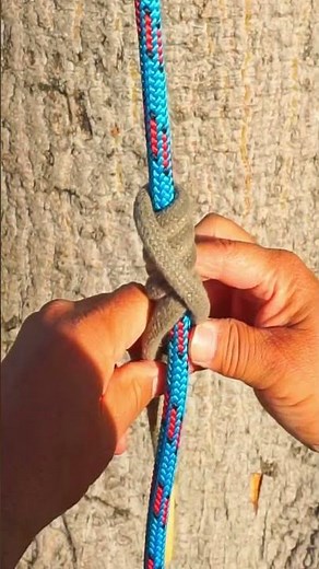 How to Tie The VT (Valdotain Tresse) Friction Hitch, Easy under a minute