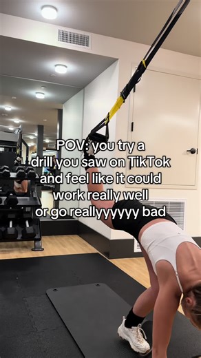 I do feel like this forces me to squeeze harder than doing it on the wall does (mostly bc I’m scared of what will happen if I don’t 😭) #trx #trxtraining #handstand #tiktokmademedoit #handbalance