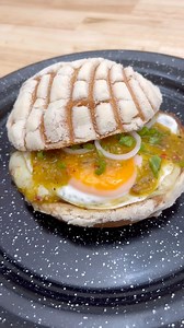 161K views · 7.4K reactions | Bomba Veracruzana 襤 #MPSDV #chef #cheflife #food #foodporn #foodie #cooking #cocina #comida #comidamexicana #masterchef #mexico #mexicanfood #comidacasera #receta #recetas #recetasfaciles #recipe #tutorial #Veracruz #tortas #Desayunos | Borrecito | Facebook