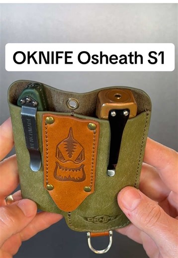 OKNIFE Osheath S1 3-in-1 leather sheath keeps your flashlight, pocket knife, and pen organized in one clean belt setup. Premium top-grain leather, brass hardware, and secure snap closure. #OKNIFE #EDCgear #LeatherSheath #EverydayCarry #PocketOrganizer