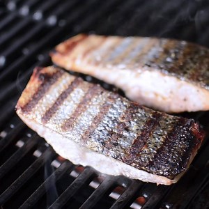 19K views · 72 reactions | BBQ Salmon with a flavourful secret inside, paired with a fresh asian salad! Simple and delicious! | Ocean Chef | Facebook