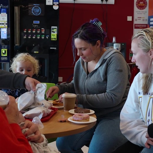 Make a splash with the kids at our Family Fun Swim Sessions👨‍👩‍👧‍👦 Perfect for some much-needed family time over the festive period, there's floats, sinkers and toys available, and so much fun to be had! Family Fun Sessions are also great for practicing skills in between lessons so kids can stay confident and ahead of the game. Find out more about Family Fun Sessions here https://www.edinburghleisure.co.uk/activities/swim#family | Edinburgh Leisure