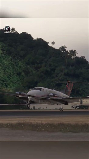 King Air B350 Landing ST Maarten #generalaviation