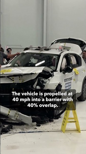 Inside An IIHS Crash Test: Watch a Mazda CX-5 Crash At 40 MPH
