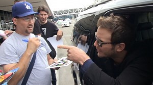 Chris Pratt -- Don't Cuss At Me! Flips on Autograph Hounds (VIDEO)