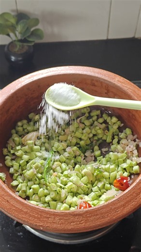 Long Beans Stir Fry with Coconut | Easy Lunch Side Dish