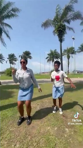 La nouvelle trend gabonaise 🇬🇦🚨 #dance #viral #gabon