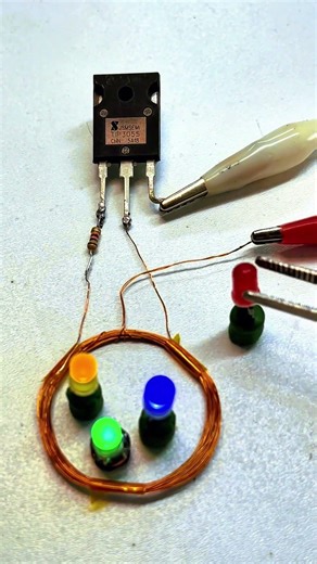 Wireless Power Transfer with TIP3055! ⚡ (LED Lights Without Wires)
