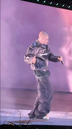 SZA BRINGS OUT JUSTIN BIEBER FOR SNOOZE