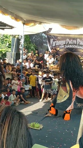 Solah kiprah singo barong pakeman
