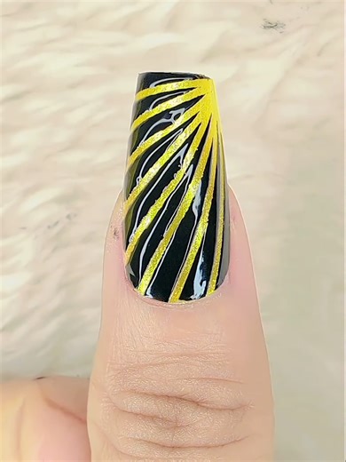 Stunning Black and Golden Royal Nail Art Tutorial