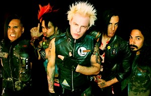 Video Premiere: POWERMAN 5000's Footsteps And Voices'