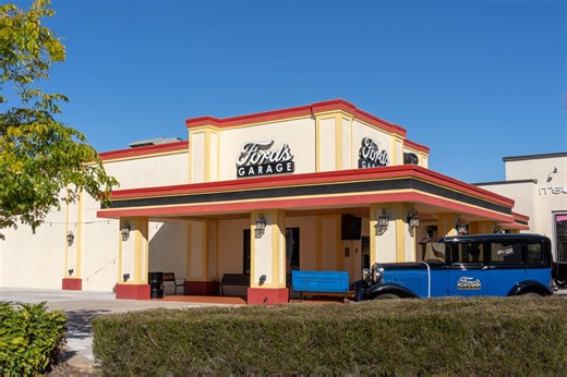 New restaurant, Ford’s Garage opens at Short Pump