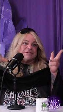 New Episode Out Now! With Cosmo, Queen of Melrose! #podcast #shorts 🎙️💜