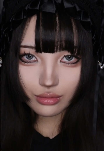 So we’re all obsessed with @doris ✦ 🎀 #dorismakeup #makeuptut #beautytok #dollmakeup #tiktokpartner