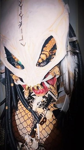 Female Predator Stare #cosplay