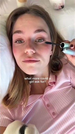 laying in bed with puppies and makeup, my dream life #annamalygon #maligoshik #dogs #makeup #model