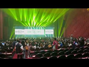 inside the New Frontier Theater for the VIP Soundcheck. #HORI7ON #100Day #HORI7ONFirstFanmeeting