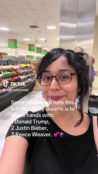 being honest🤷🏻‍♀️😊, really i feel like they are very unique individuals. #pov #opinion