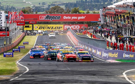 Supercars confirms start time for 2025 Repco Bathurst 1000 | Supercars
