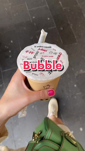 Wie trinkt man Bubble Tea richtig? Erfahre mehr!