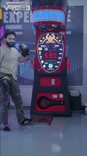 The super-burning boxing arcade game machine contains two types of gameplay: punching and kicking