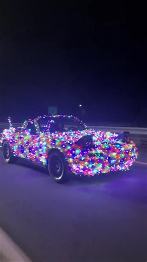 Transform your car into a mobile light show with our stunning 2000 LED Car String Lights — the ultimate way to bring holiday cheer and festive sparkle wherever you go!🎄 Whether you’re decorating for Christmas, Halloween, parades, or outdoor parties, these vibrant, waterproof LED lights add a magical glow that turns every drive into a celebration.🚗 | Marvelousee