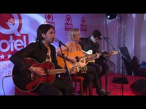 The Common Linnets - 'Calm After The Storm' (live in het Q-hotel 2014)