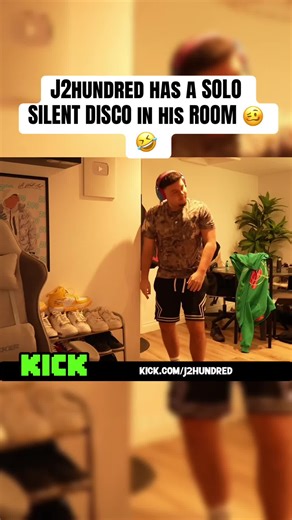 Solo Silent Disco in My Room with J2hundred