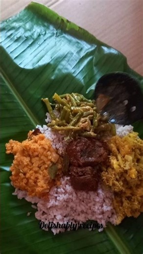 බන්ඩි අම්මෙක්ට ආදරෙන් හදපු කෙසෙල් කොලේ රසම රස බත් මුල❤️😋Sri Lankan Banana leaf wrapped rice pack