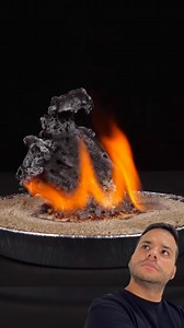 Beach sand volcano | Juliano Manzioli