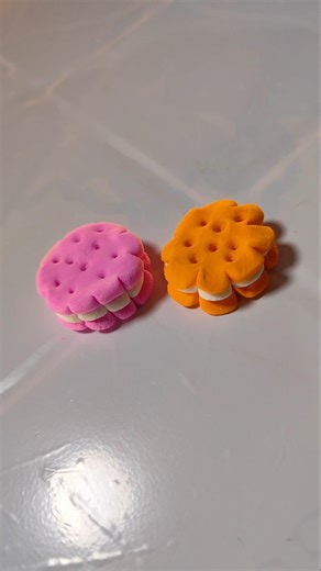 How to make cookies using clay #youtubeshorts