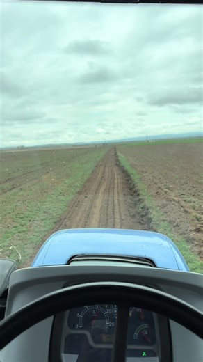 iPhone 15 New Holland TD75 6lı10numara - Quick Overview
