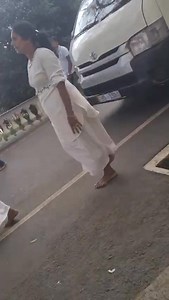 Vip සෙට් එකක් පෝලිමෙන් පනිනවා වගේ විෂ්ණු දේවාලේ ගාවින් 🥲😂 | The Status