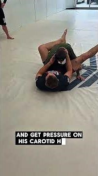 Triangle Choke Variant #trianglechoke #closedguard #nogijiujitsu #bjj #jiujitsu #mma #grappling