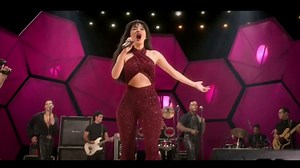 Netflix TV Spot, 'Selena: La Serie' canción de Selena