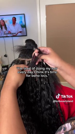 I LUVVVVV 😍😍 nah fr this summer we thinking smart girls ! If you can’t find the perfect boho hair where you can wake up and go, where it’s not tangled, crunchy or flat! I got the perfect hair for you #curlyhair #boholocs #bohobraids #viral #fyp