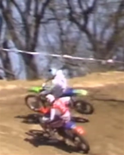 250 MX nat'ls BATTLES: Rick Johnson, Jeff Ward. MOTO-LONG battle! '86. #mx #motocross #motocrosslife #2stroke #2strokes #dirtbike #dirtbikes #mxgp #yz250 #cr250 #rm250 #kx250 #ktm250sx #cr125 #yz125 #kx125 #rm125 #cagiva #cr500 #kx500 @therickyjohnson @jeffward3x | MXhistory Channel
