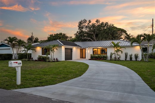 128 W Norfolk Rd, Jupiter, FL 33469 - MLS B26021371 - Coldwell Banker