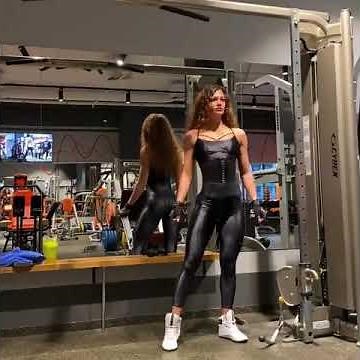 Incredible strong russian girl workout / shiny spandex