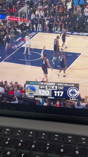 Stephen Curry’s special dagger three! 😤 #nba #nbahighlights #stephencurry #gsw #warriors